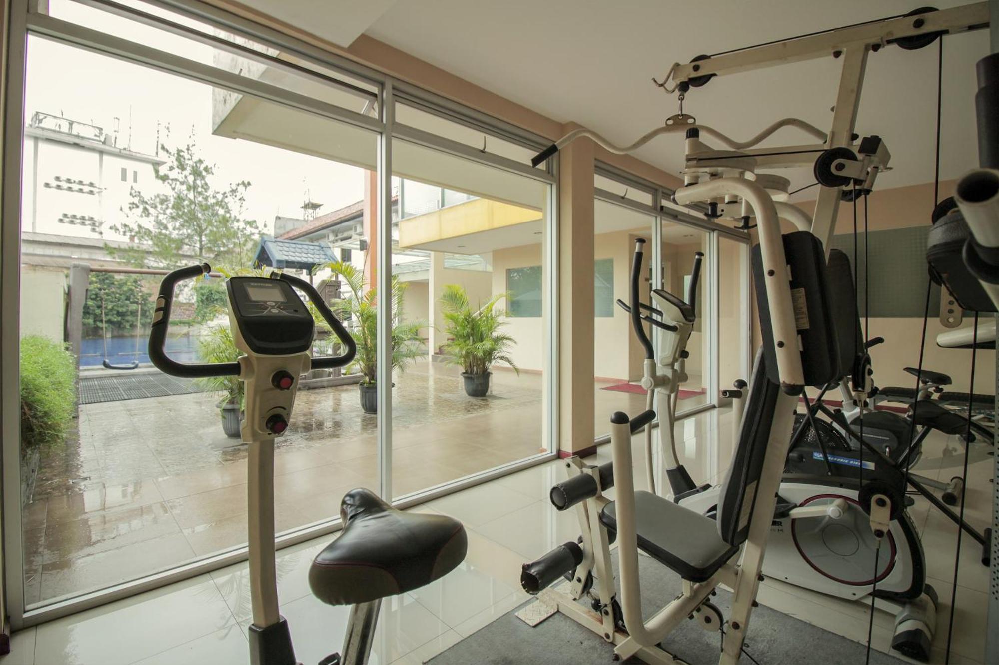 Collection O 295 Grha Ciumbuleuit Guest House Bandung Exterior foto